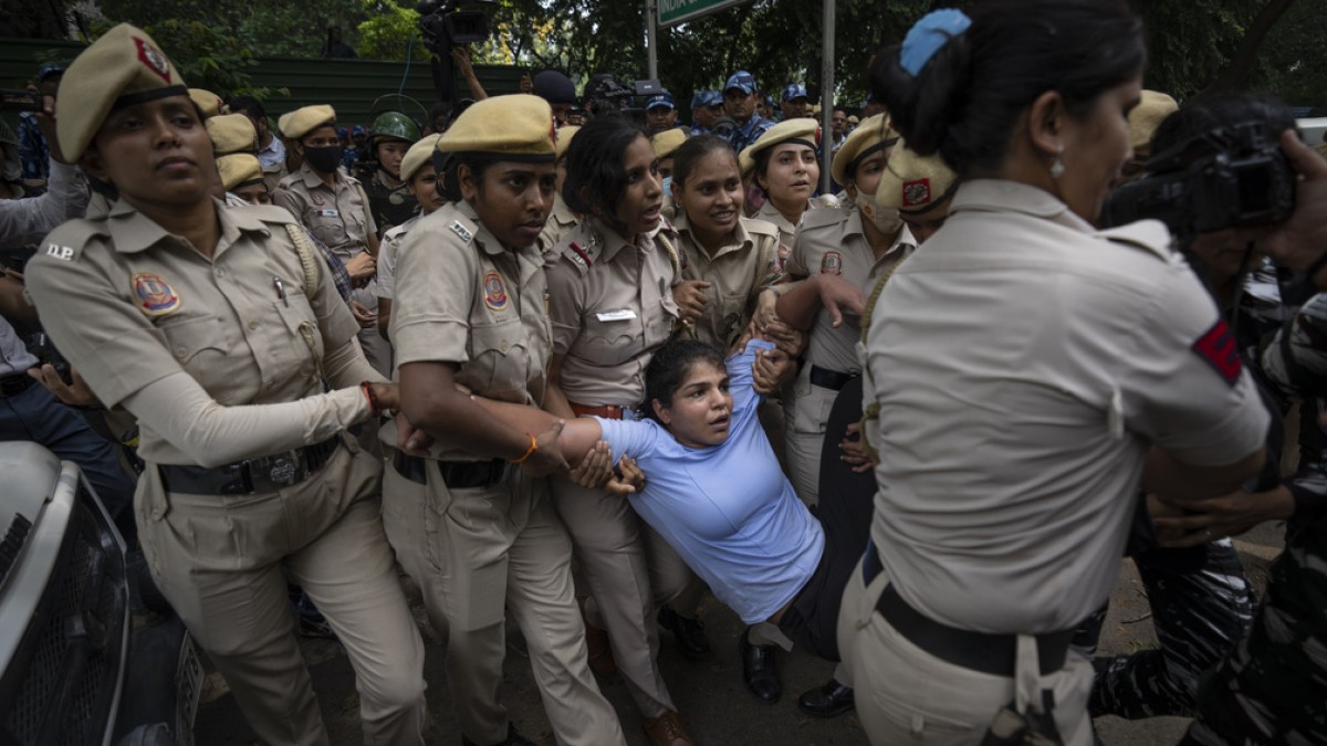 They forcefully dragged us inside bus: Olympic medallist Sakshi Malik