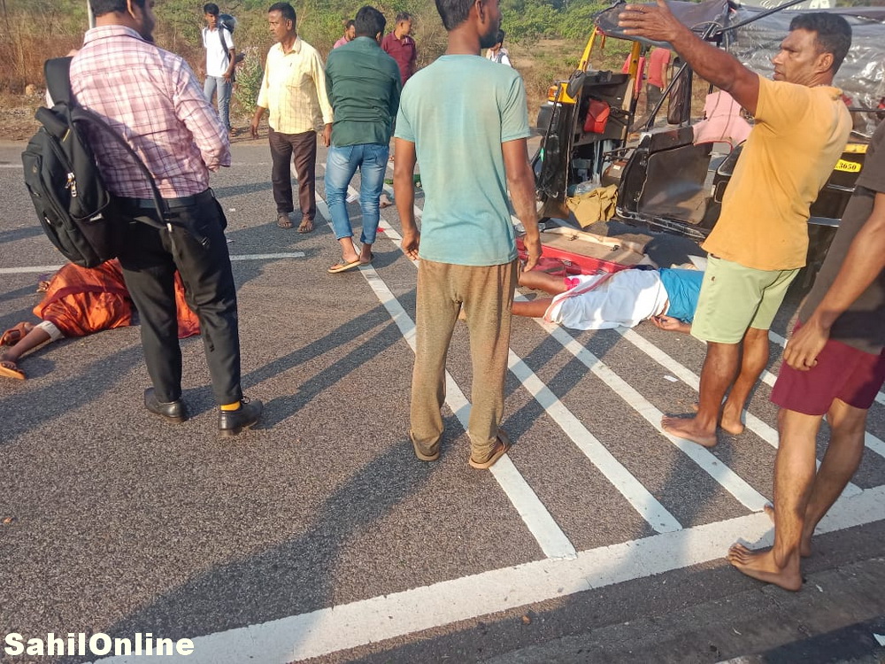 Two seriously injured after mini truck rams auto-rickshaw in Bhatkal