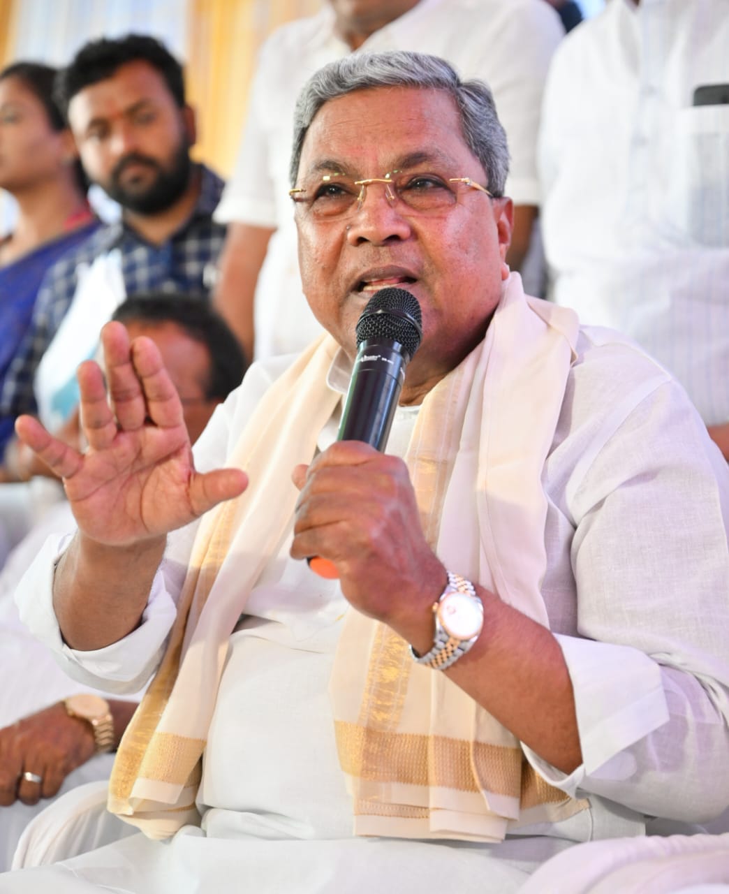 Karnataka govt to decide on announcing drought-hit taluks on Sep 4: CM