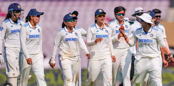 India Women pulverise England by 347 runs to record the biggest Test victory in history
