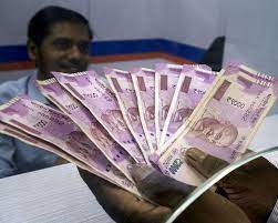 SC seeks report from registry on urgent listing of plea on Rs 2000 notes exchange