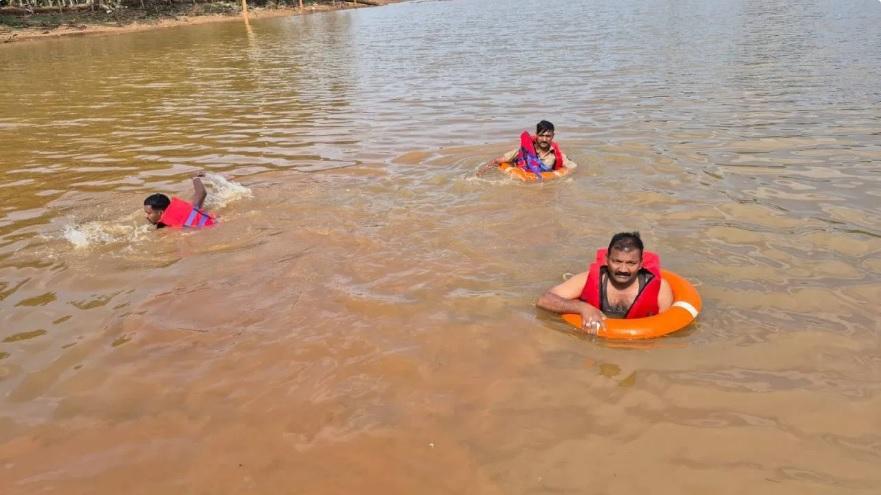 Three women, including two sisters, drown in Davangere lake