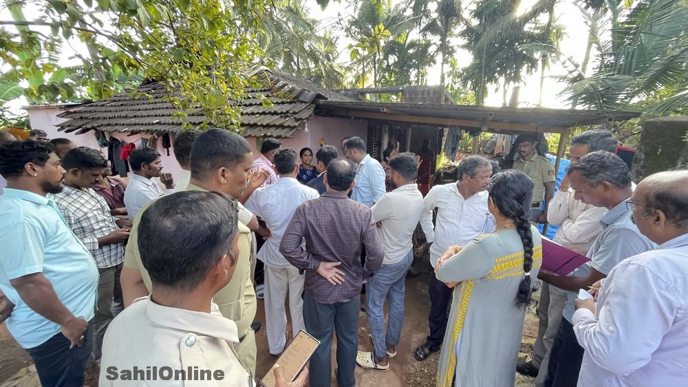 Bhatkal: Villagers lay siege to Bengre panchayat office over drinking water disruption