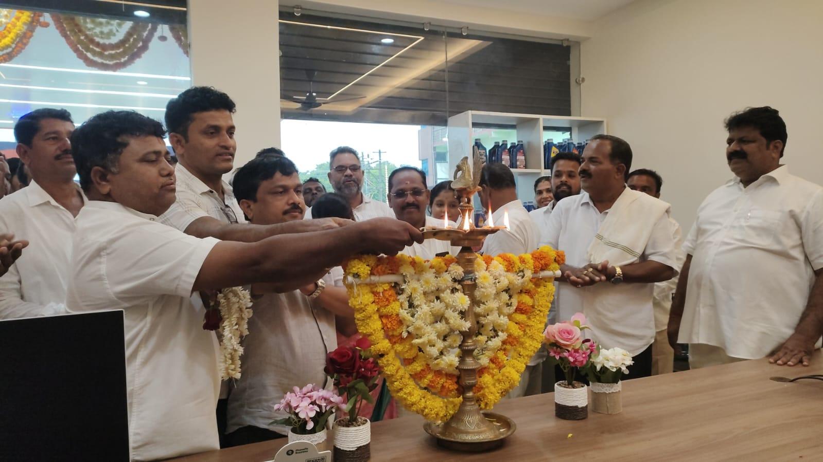 New Indian Oil fuel station inaugurated near Sodigadde Cross in Bhatkal