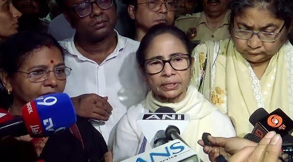 Mamata alleges BJP is using money and intimidation to sway voters