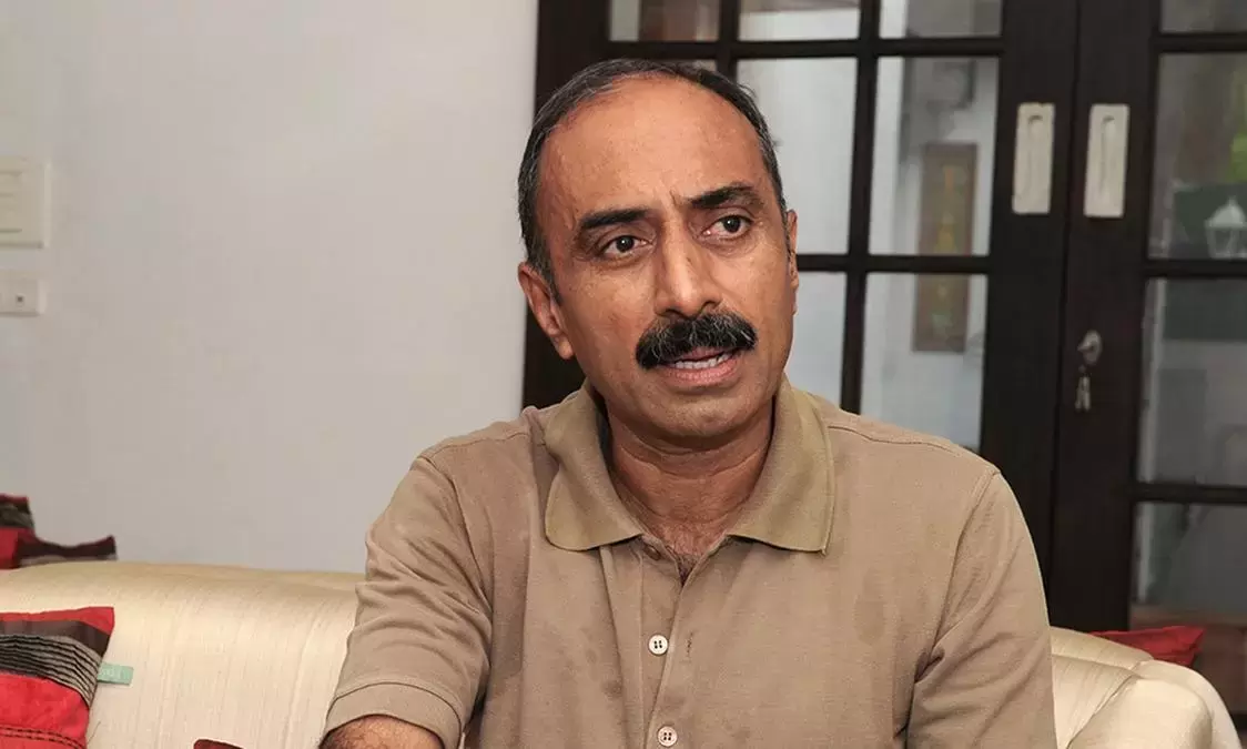 Supreme Court dismisses Sanjiv Bhatt’s bid to suspend sentence in 1996 drug seizure case