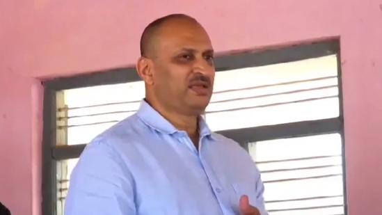 Former BJP MP Anant Kumar Hegde, three others booked for assault and threat charges