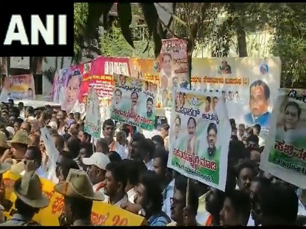 K’taka: Cong MLA Sudhakar’s supporters protest outside CM Siddaramaiah’s residence demanding ministerial post