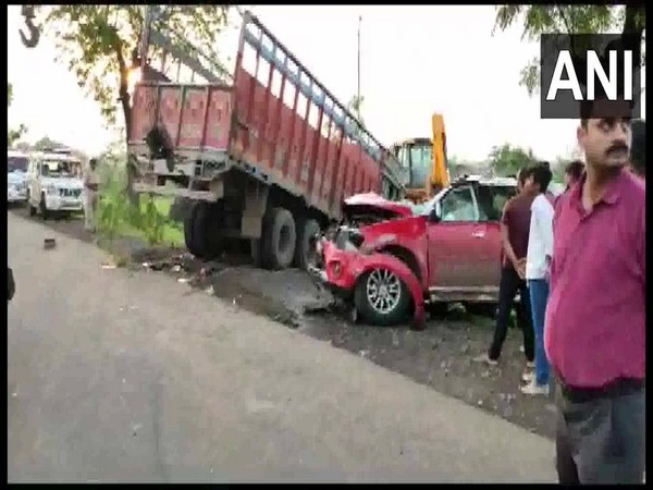 Six killed in SUV-truck collision in MP's Sagar