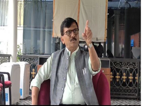 "Government scared of Rahul Gandhi...": Sanjay Raut