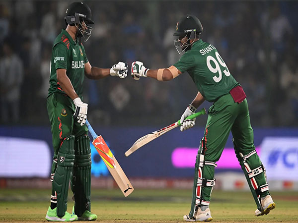 World Cup: Bangladesh dash Sri Lanka's hopes for semi-final spot with 3-wicket victory