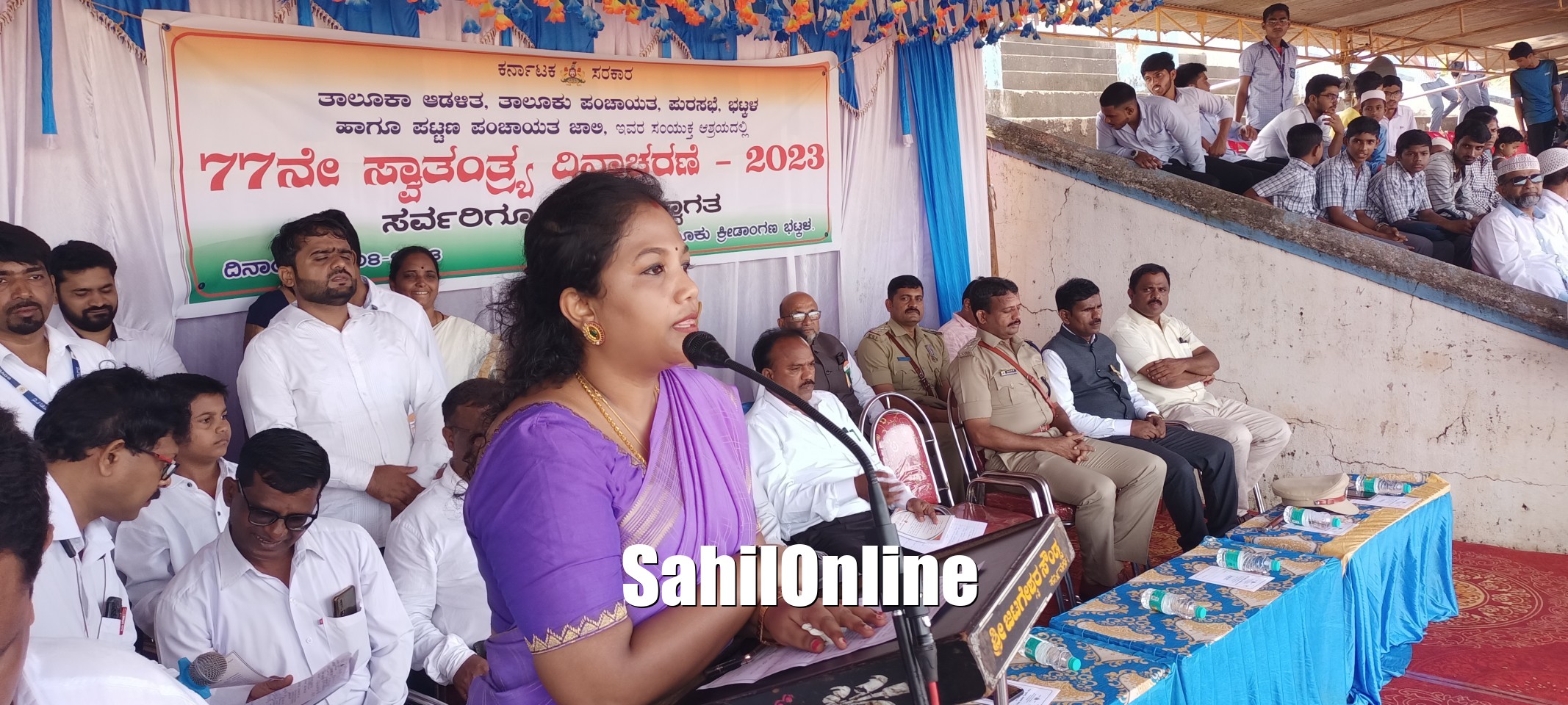 bhatkal-ac-dr-naina-hoisted-the-national-flag-at-taluka-stadium-independence-day-2023-15-august-23.jpg