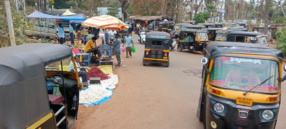 Bhatkal-sante-market-road-1