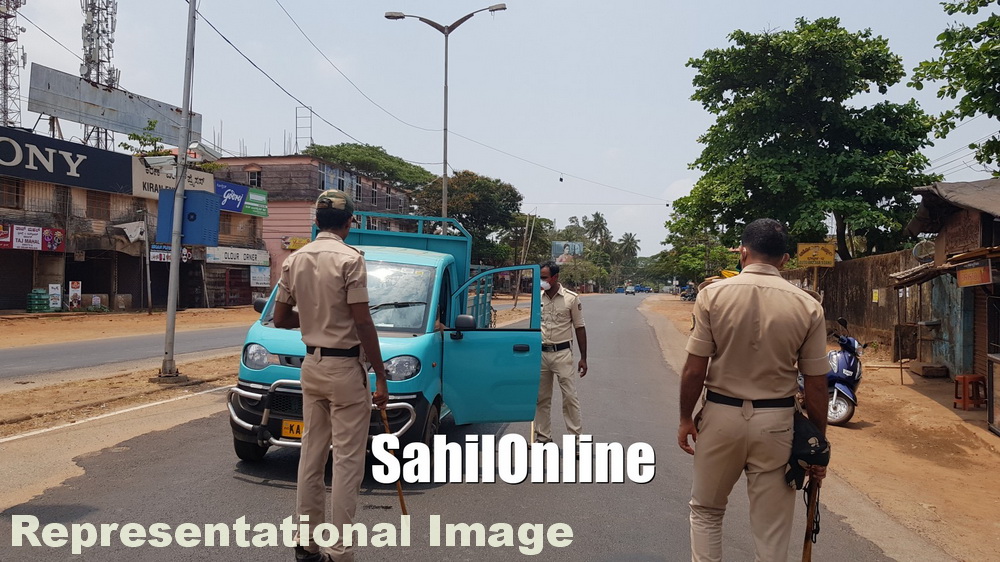 Police seize 10.82 kg of silver from a car in Bhatkal; 2 arrested