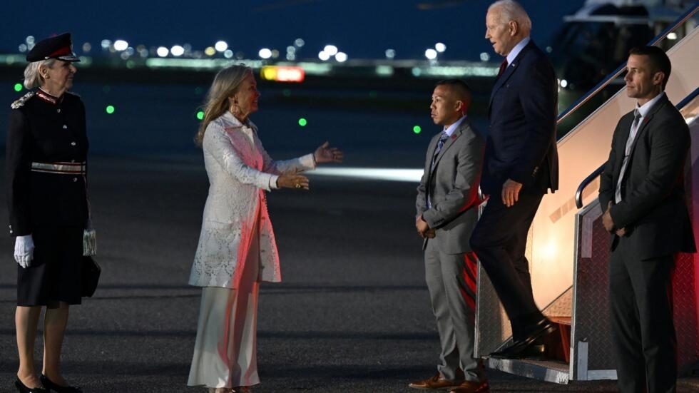 Biden visits Britain ahead of NATO summit