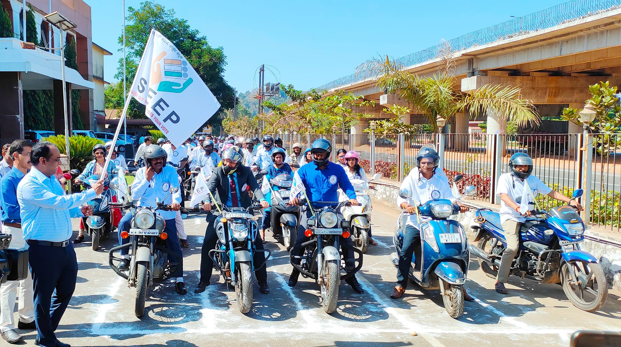 Karwar: Bike rally held to sensitise people on voting