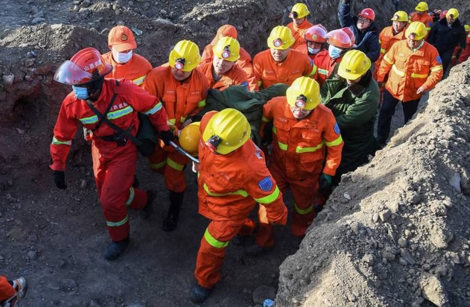 At least 2 dead, more than 50 missing in China mine collapse