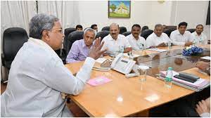 Contractors Association meets Karnataka CM Siddaramaiah, demands clearing pending bills