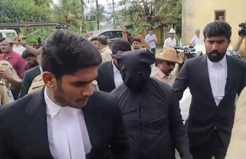 Lawyers demand SIT probe led by SC or HC judge into mysterious deaths and disappearances in Dharmasthala