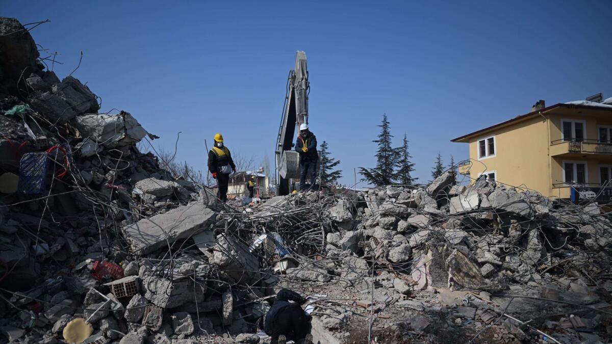 Turkey-Syria quake deaths to top 50,000: UN relief chief