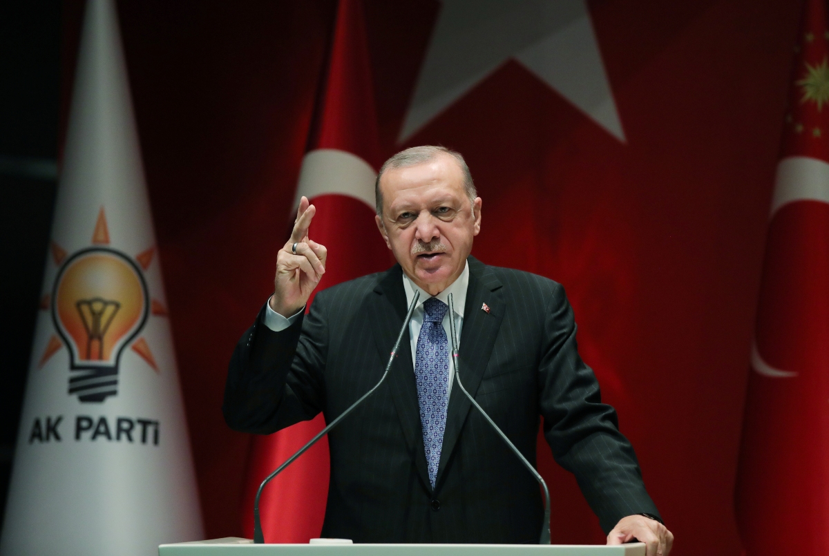 Turkish voters weigh final decision on next president as Erdogan bids to retain power