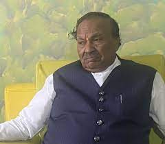 K’taka BJP undecided in giving ticket to Eshwarappa