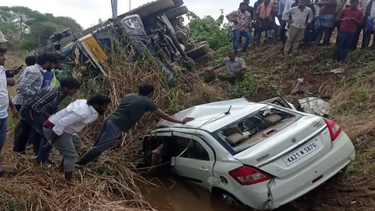 Fatal Road Accident in Chamarajanagar: Five Killed