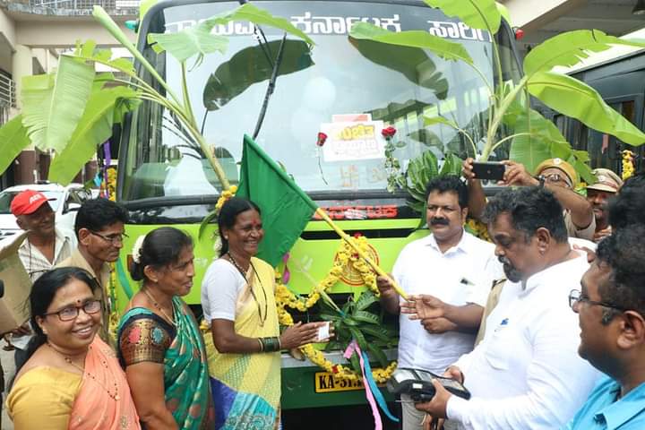 Karwar: Minister Vaidya launches Shakti scheme