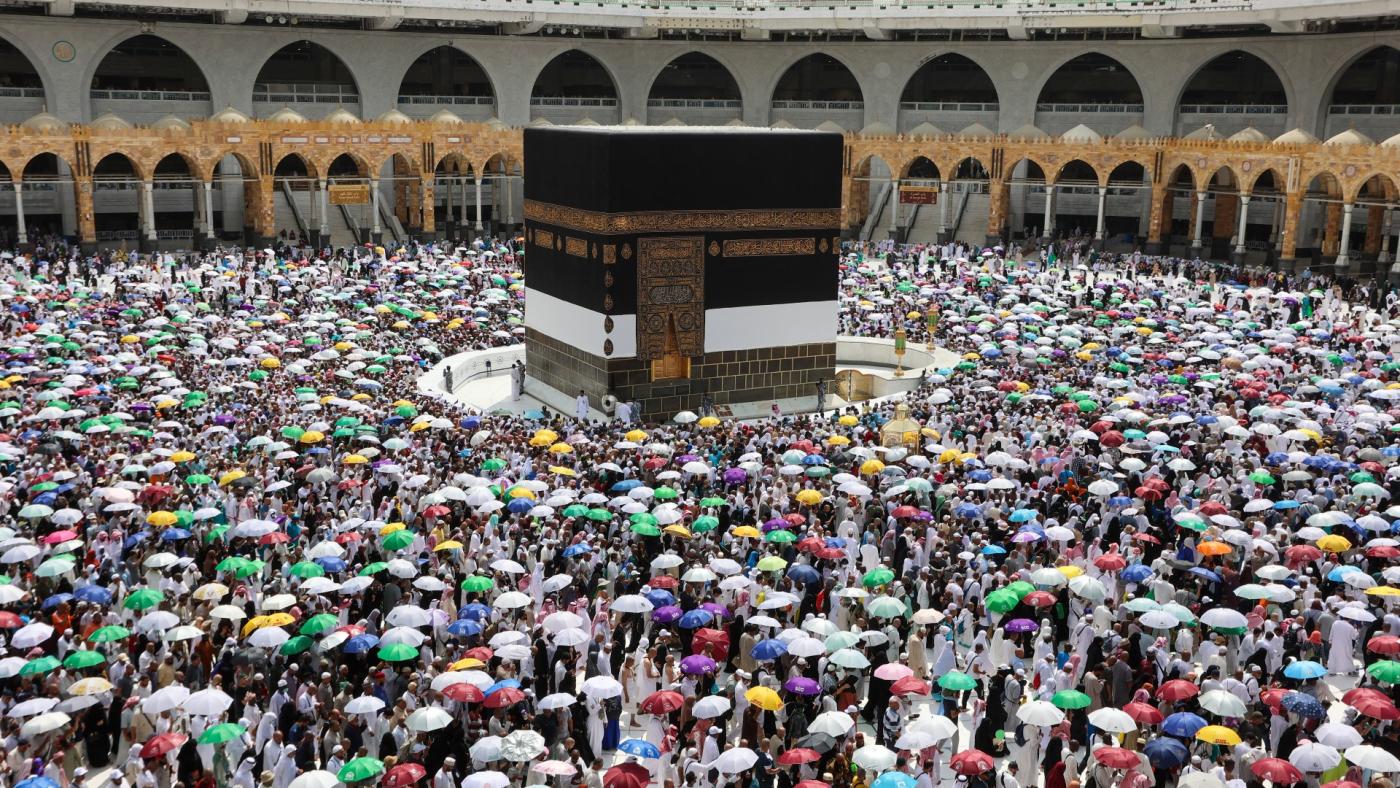 HC asks for Centre’s response to plea to allow all Muslims staffers to serve Haj pilgrims