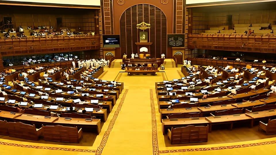 Kerala Assembly adjourned amid protests over death threat comment targeting Rahul Gandhi