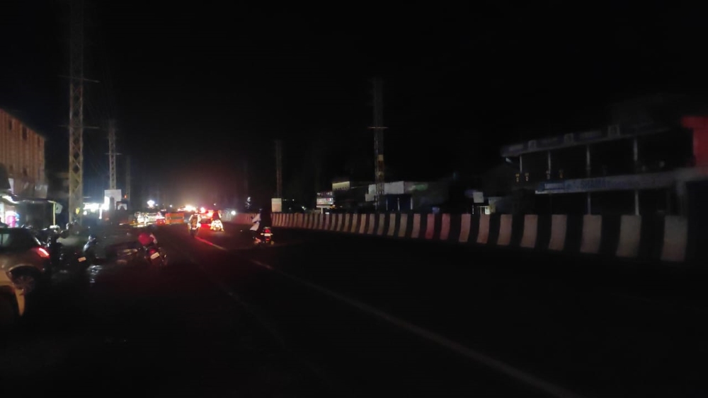bhatkal-national-highway-darkness-1