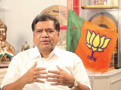 K’taka: BJP names 212 candidates so far, no call on Jagadish Shettar, his traditional seat yet