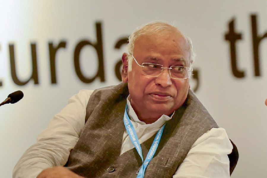 India’s progressive, secular image dented by violent incidents, BJP adding fuel to fire: Kharge at CWC