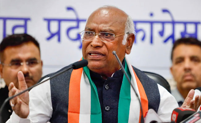 Cong’s alliance with DMK strong, leaders must reach out to people: Kharge after LS poll strategy meet on TN