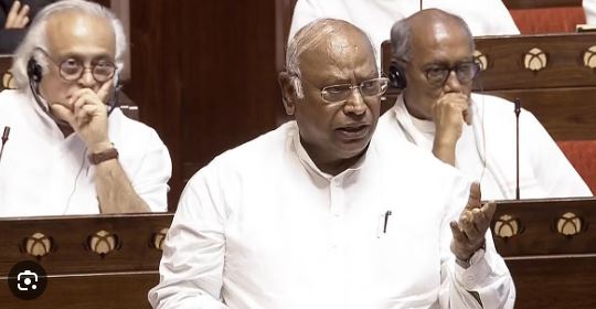 Unemployment the 'biggest curse' under Modi government: Congress president Kharge