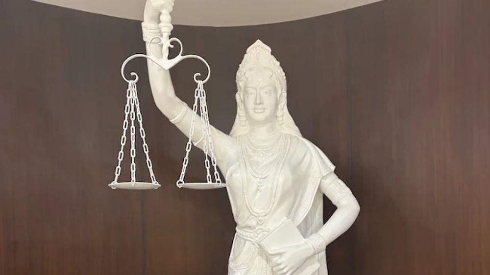 Supreme Court reveals new 'Lady Justice' statue, reflecting equality ...