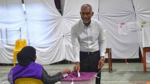 Maldives pro-China ruling party tipped to win election
