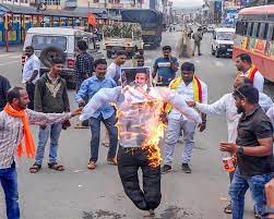 Karnataka bandh over Cauvery issue disrupts normal life in Bengaluru and southern parts of State