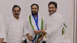 Ex-Cricketer Ambati Rayudu Joins Jagan Reddy's YSR Congress