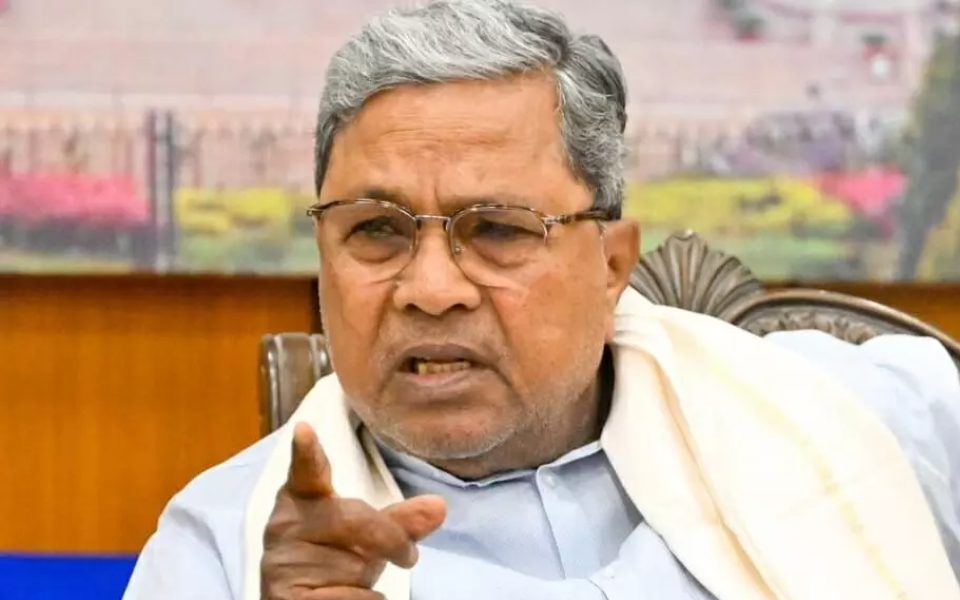 Karnataka CM Siddaramaiah directs officials to create Single Window system to resolve mining lease issue