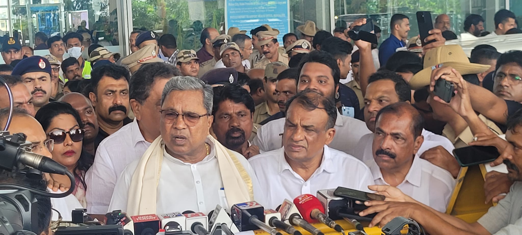 ‘State yours and BJP’s stance on guarantee schemes clearly before opposing them,’ Siddaramaiah tells Modi