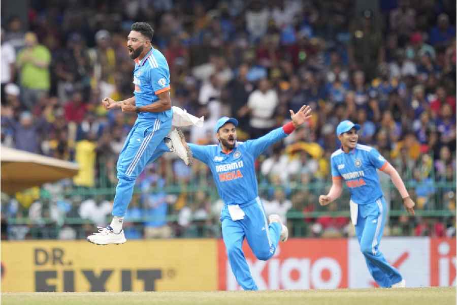 Mohammed Siraj bowls dream spell as India blow away Sri Lanka for 50