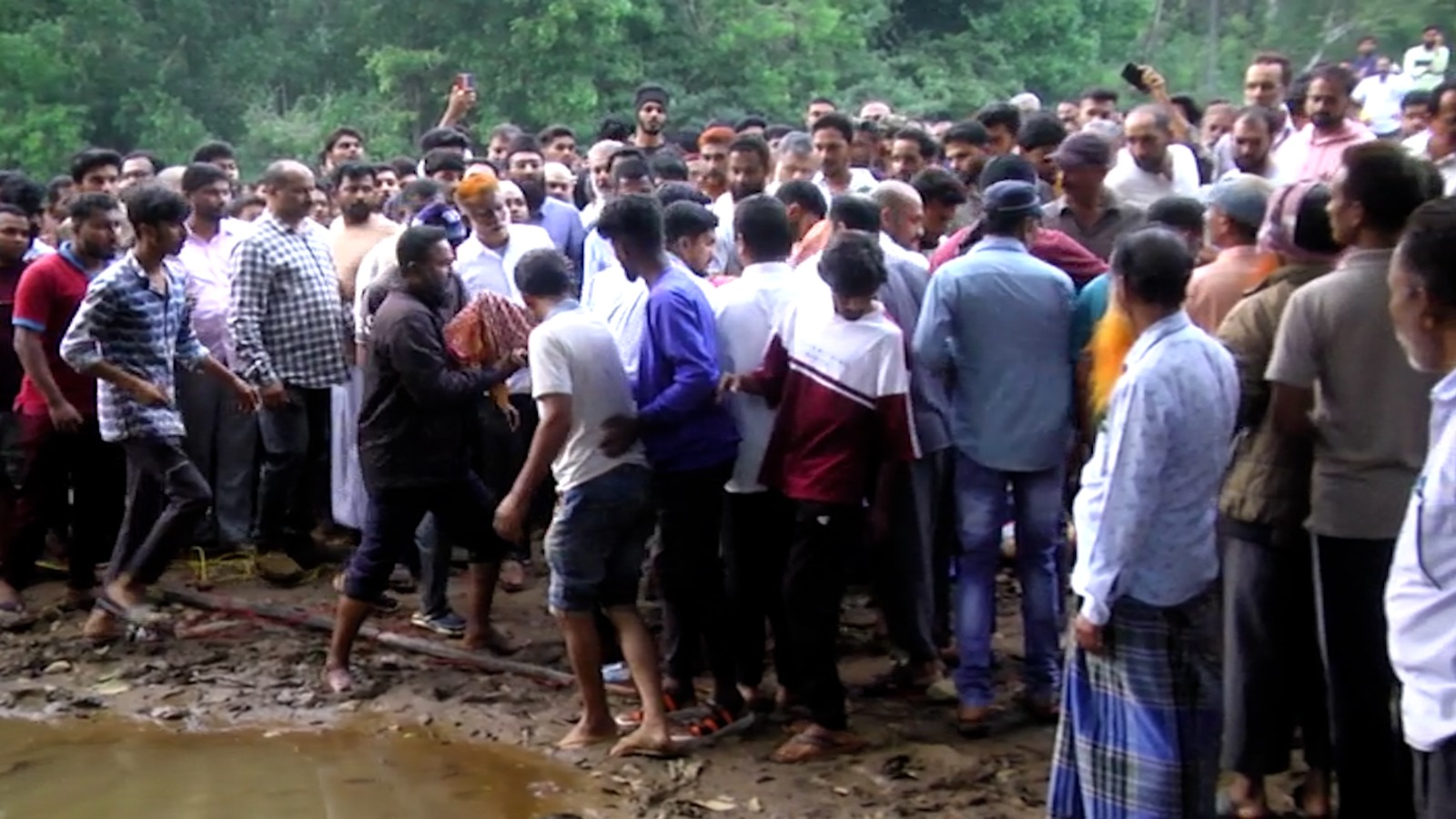 sirsi-shalmala-river-incident-7.jpeg