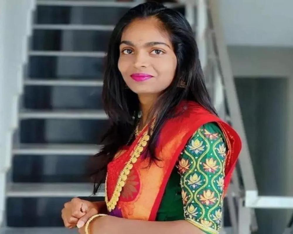 Indian woman stabbed to death in UK