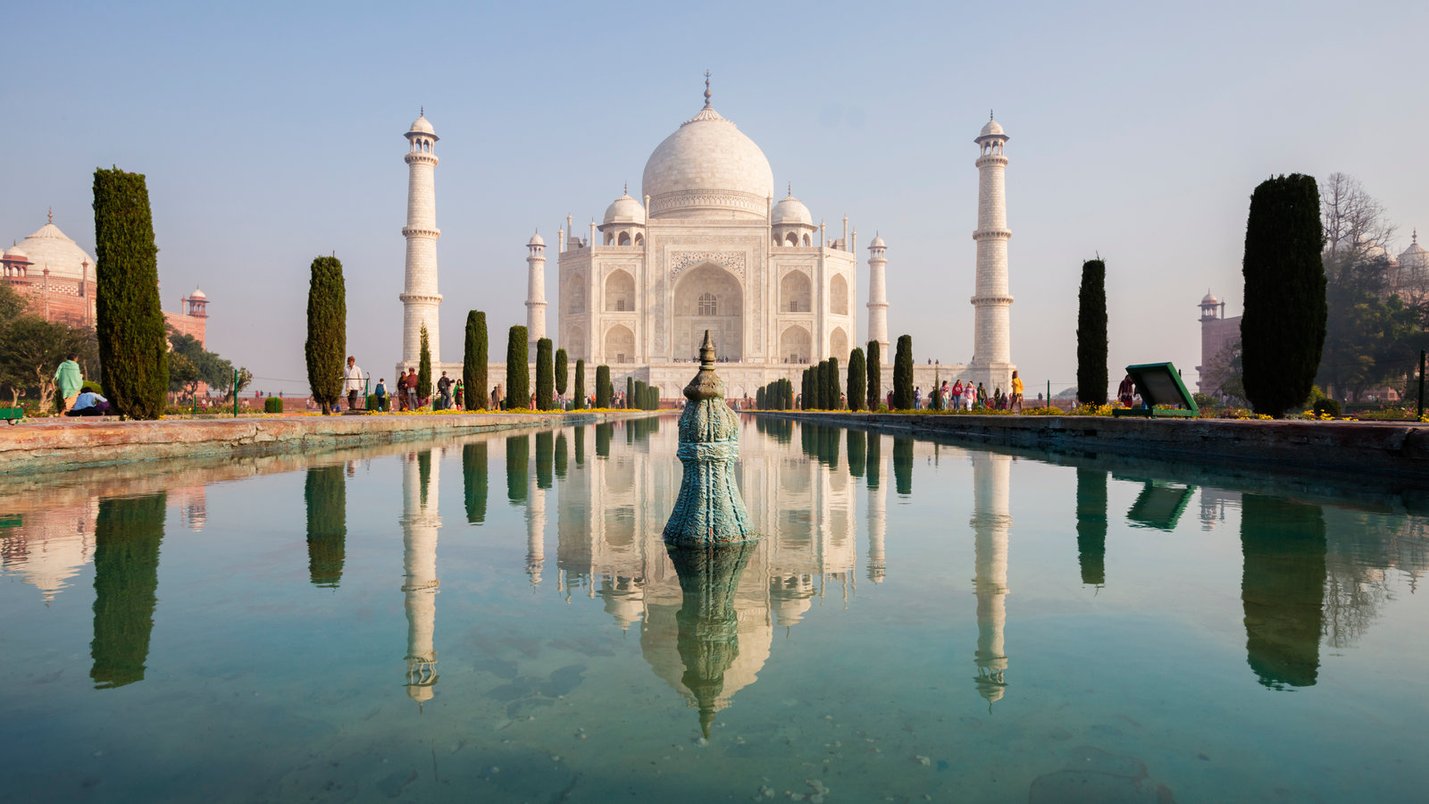 Continuous rain causes water leakage in Taj Mahal’s main dome; ASI reports no structural damage