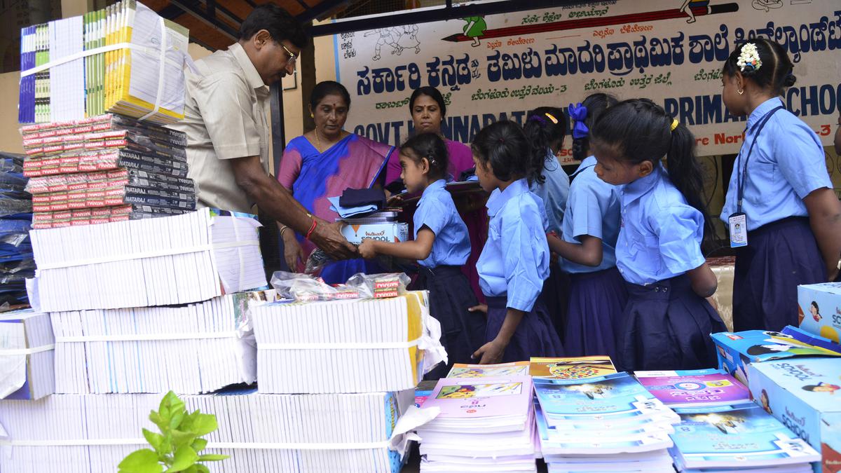 Karnataka: Textbooks, uniforms to reach schools by April-end