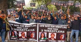 Hundreds of junior wrestlers protest against Sakshi, Vinesh over losing 'crucial year' in career